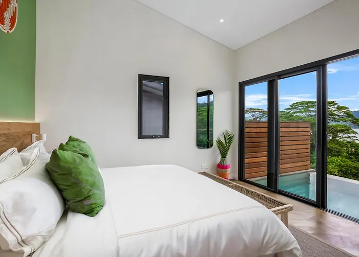 Red Palm Luxury With Private Pools * Baie Lazare (Mahe)